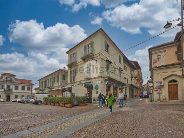 Appartamento in vendita di 168 m² in Via Fratelli Piol, 18