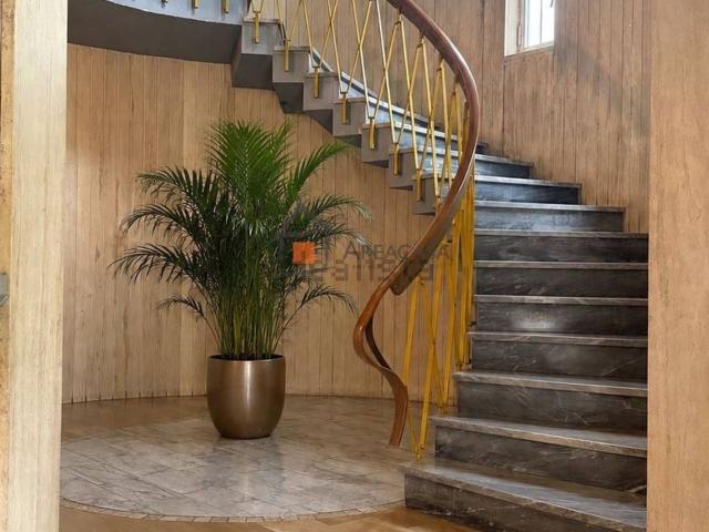 Appartamento in vendita di 168 m² in Via Loreto, 7