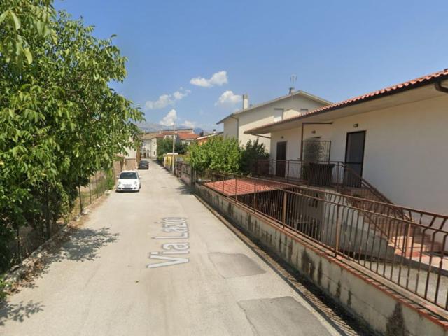Appartamento in vendita di 168 m² in Via Lazio