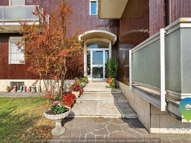 Appartamento in vendita di 168 m² in Via Luigi Rigolli, 45