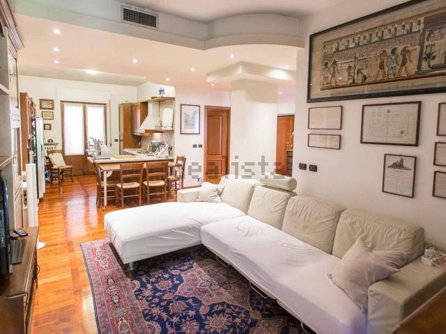 Appartamento in vendita di 168 m² in Via San Giacomino