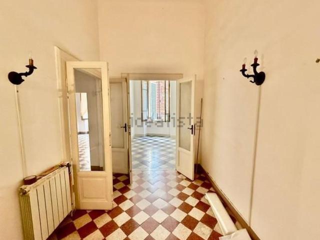 Appartamento in vendita di 168 m² in Via San Pietro