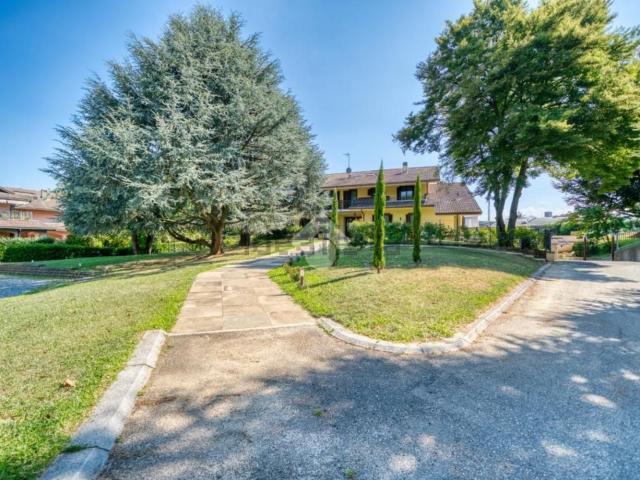 Appartamento in vendita di 168 m² in Via Rivoli, 110