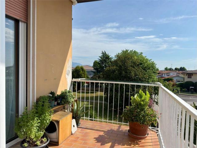 Appartamento in vendita di 168 m² in Via Tariosa