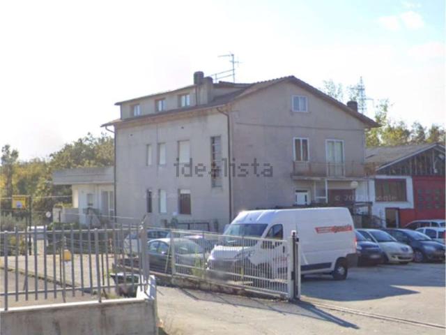 Appartamento in vendita di 168 m² in Via V. Vecchietti