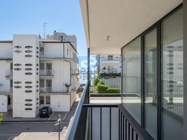 Appartamento in vendita di 168 m² in Via Zara