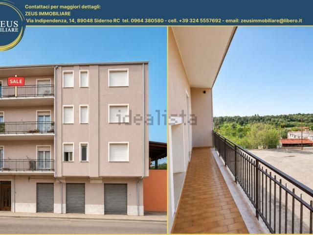 Appartamento in vendita di 169 m² in Via Genova, 7