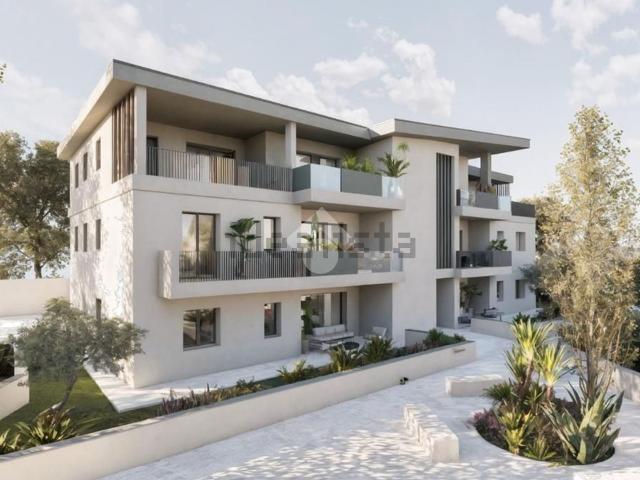 Appartamento in vendita di 169 m² in Via Giuseppe Ungaretti