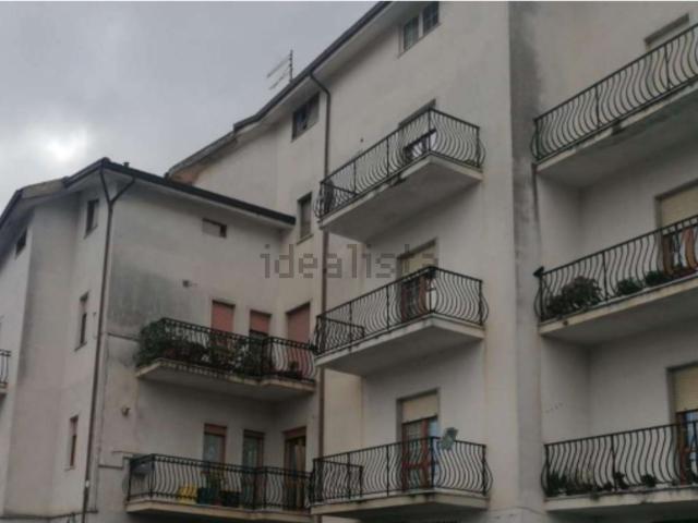 Appartamento in vendita di 169 m² in Via Nazionale