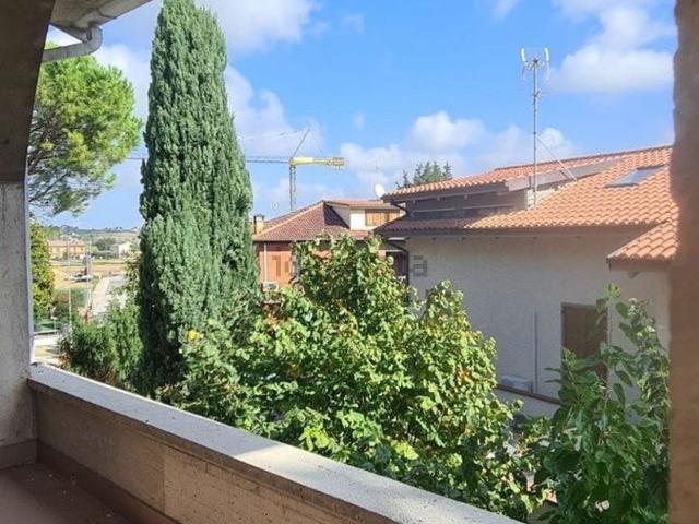 Appartamento in vendita di 169 m² in Via Raoul Follerau