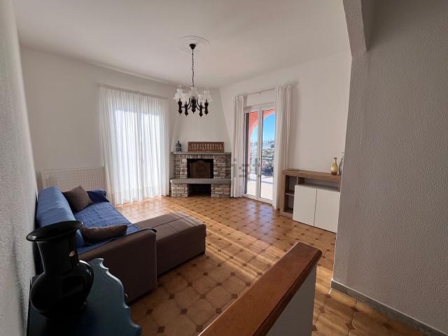 Appartamento in vendita di 169 m² in Salita del Monto