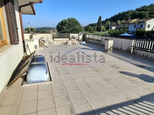 Appartamento in vendita di 170 m² in Via della Battaglia