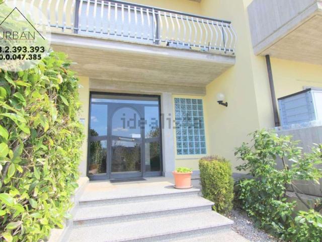Appartamento in vendita di 170 m² in Via Cona di Falso, 56