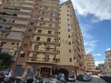 Appartamento in vendita di 170 m² in Via Cataldo Parisio