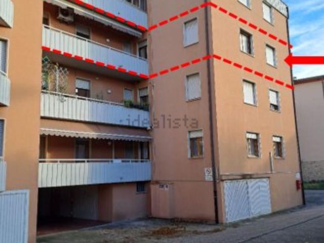 Appartamento in vendita di 170 m² in Via Cavalleggeri Treviso