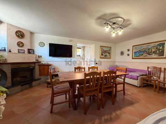Appartamento in vendita di 170 m² in Via Casoni Marna, 49