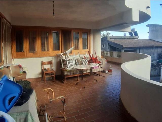 Appartamento in vendita di 170 m² in Via Cesare Battisti, 228