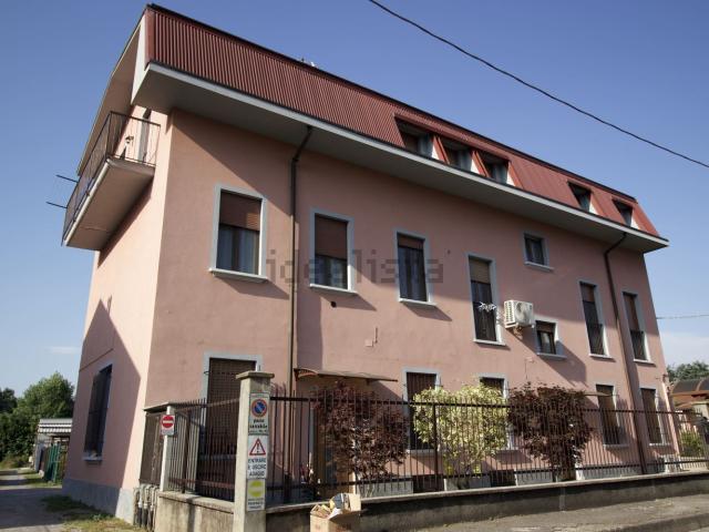 Appartamento in vendita di 170 m² in Via Cesare Battisti, 84