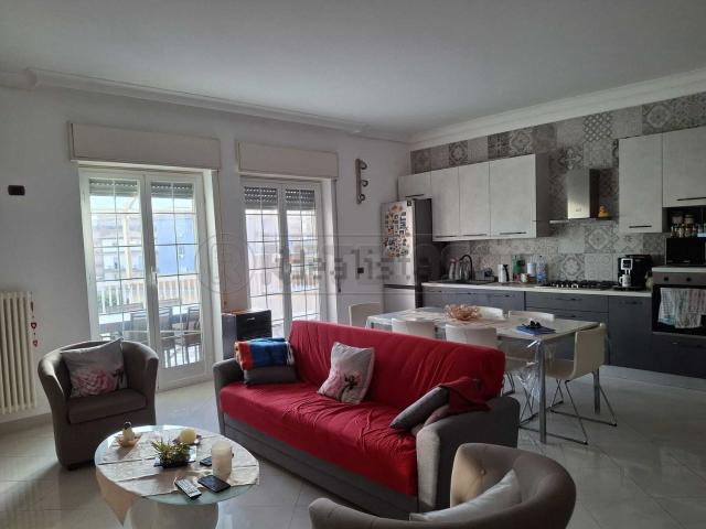 Appartamento in vendita di 170 m² in Via Alcibiade