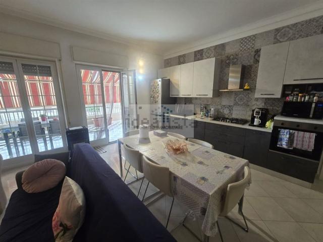 Appartamento in vendita di 170 m² in Via Alcibiade