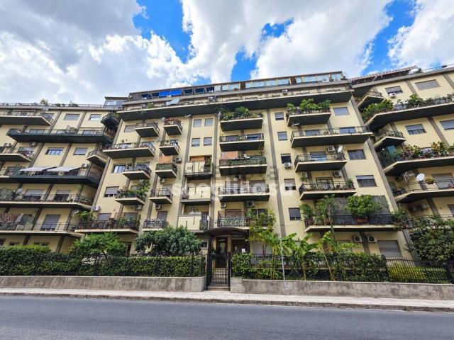 Appartamento in vendita di 170 m² in Via Alessandro Telesino, 26