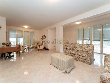 Appartamento in vendita di 170 m² in Via Archimede