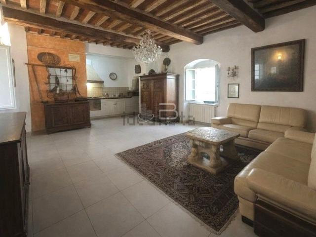 Appartamento in vendita di 170 m² in Via Bottaccio