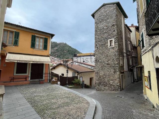 Appartamento in vendita di 170 m² in Via Barberis Colomba