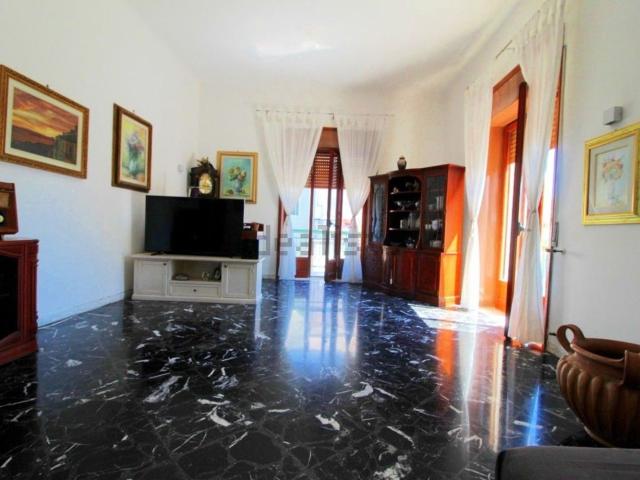 Appartamento in vendita di 170 m² in Via G. Ferraris, 130