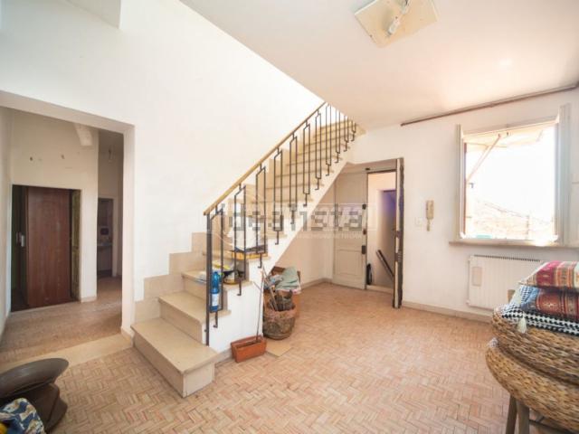 Appartamento in vendita di 170 m² in Via Galeazzo Alessi, 76