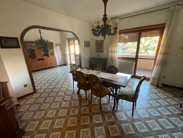 Appartamento in vendita di 170 m² in Via Gasparo Gozzi