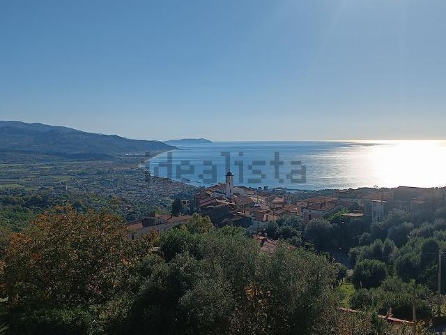 Appartamento in vendita di 170 m² in Via Giordano, 6