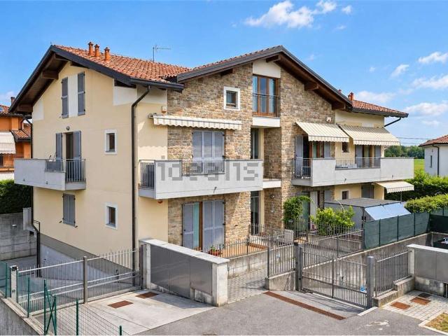 Appartamento in vendita di 170 m² in Via Don Tonino Bello, 25