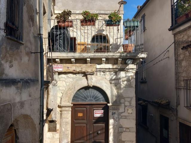 Appartamento in vendita di 170 m² in Via dei mulini