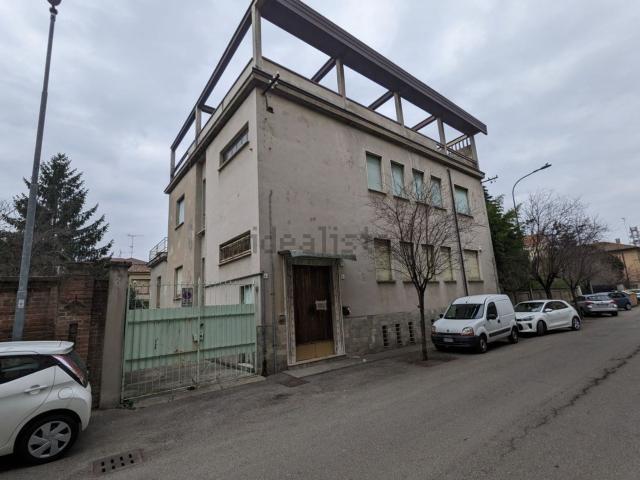 Appartamento in vendita di 170 m² in Via dei Mille, 6
