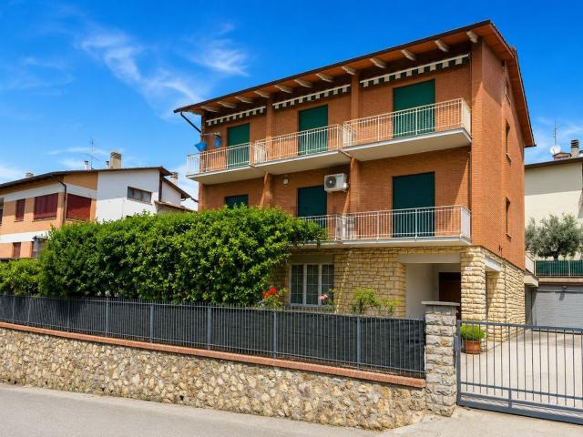 Appartamento in vendita di 170 m² in Via del Melograno, 20