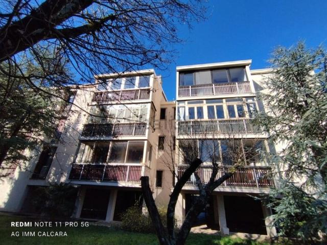 Appartamento in vendita di 170 m² in Via del Biancospino