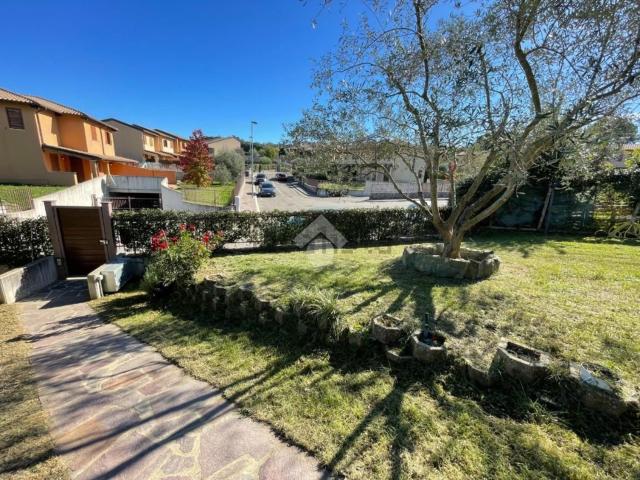 Appartamento in vendita di 170 m² in Via della Cometa, 15