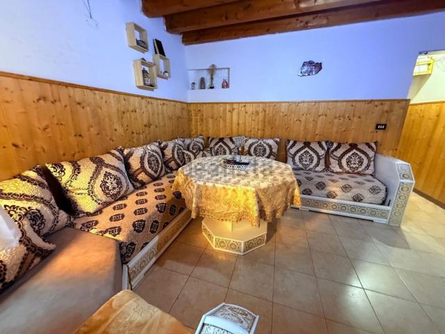 Appartamento in vendita di 170 m² in Via della Libertà