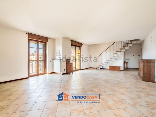 Appartamento in vendita di 170 m² in Via della Palocca, 29
