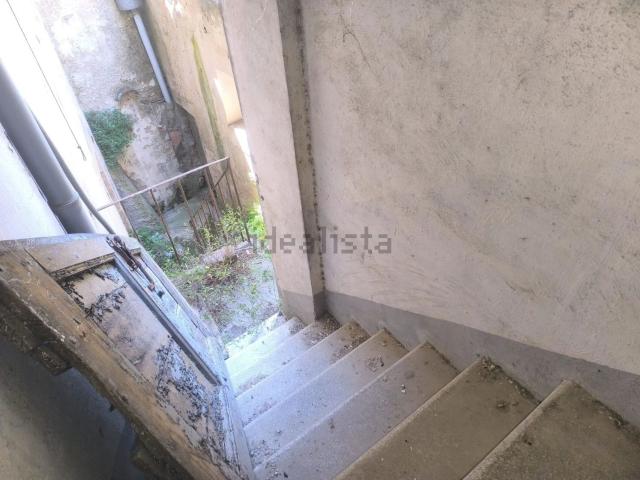 Appartamento in vendita di 170 m² in Via della Piazzola