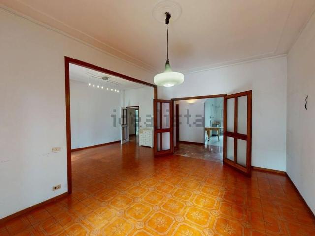 Appartamento in vendita di 170 m² in Via di Ripoli, 49