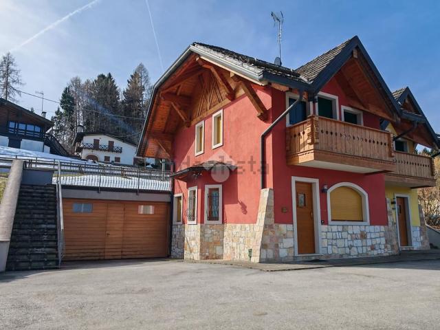 Appartamento in vendita di 170 m² in Via Est