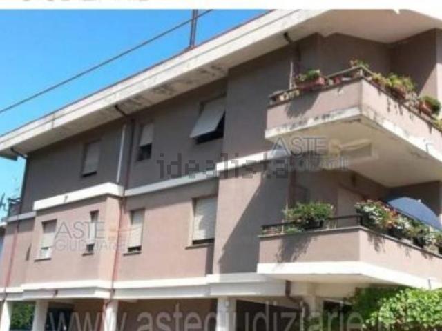 Appartamento in vendita di 170 m² in Via Eugenio Curiel