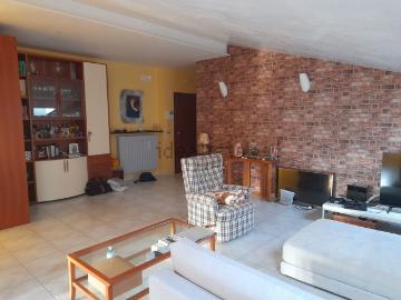 Appartamento in vendita di 170 m² in Via Louis Braille, 10