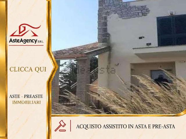 Appartamento in vendita di 170 m² in Via Lanzillotti