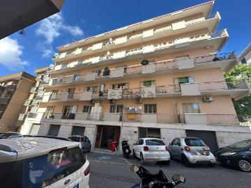 Appartamento in vendita di 170 m² in Via Leonardo Gallucci