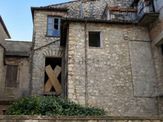 Appartamento in vendita di 170 m² in Via Luigi Ceci, 2