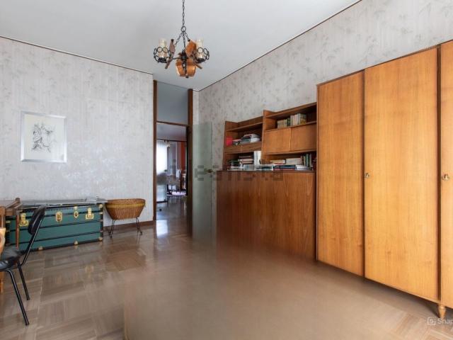 Appartamento in vendita di 170 m² in Via Luigi Zucca, 6