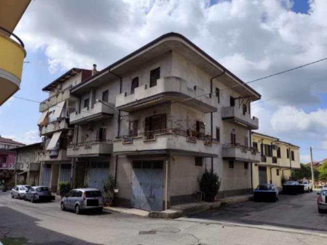 Appartamento in vendita di 170 m² in Via Morabito